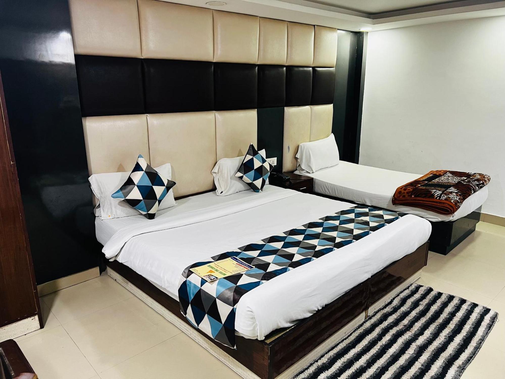 Hotel Vista Premium Tark A Family Hotel Near Igi Airport Delhi New Delhi Exteriör bild